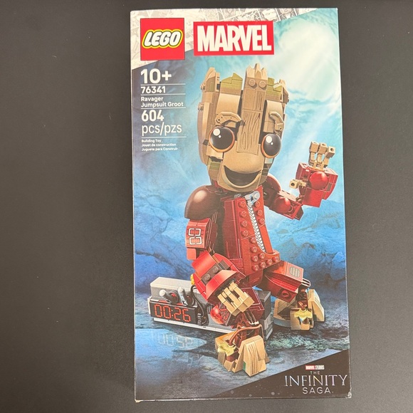 Lego Other - LEGO Marvel Ravager Groot Set - Red and Brown